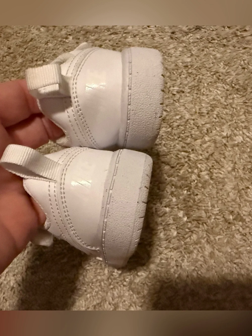 Nike white dunks toddler sz 6C
